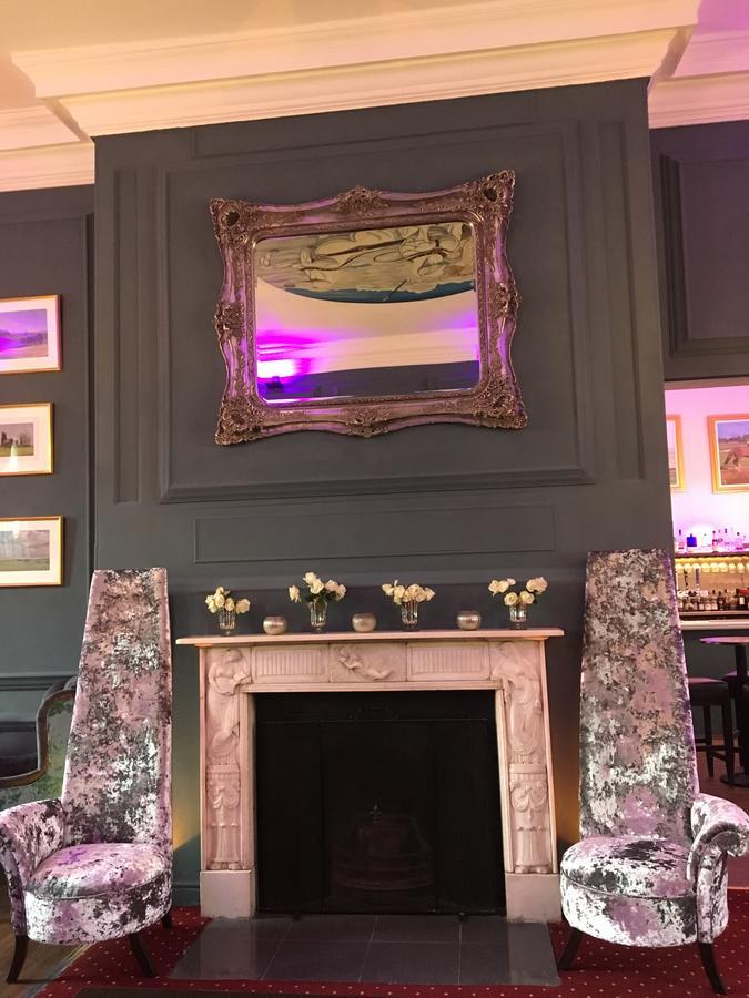 Kings Hotel Newmarket  Esterno foto
